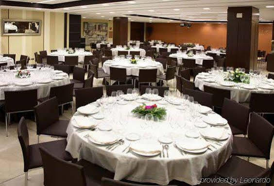 Hotel Veracruz Plaza & Spa Valdepeñas Restaurant bilde